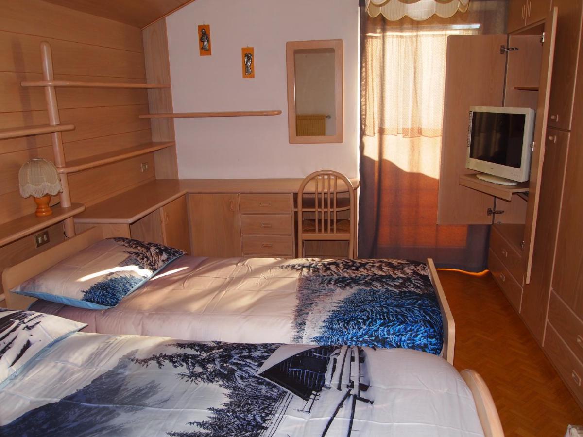 Ferienwohnung Ciasa Giorgina Pozza di Fassa Exterior foto